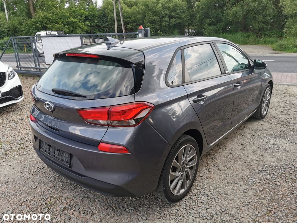 Hyundai i30 1.4 T-GDI Passion Plus - 8