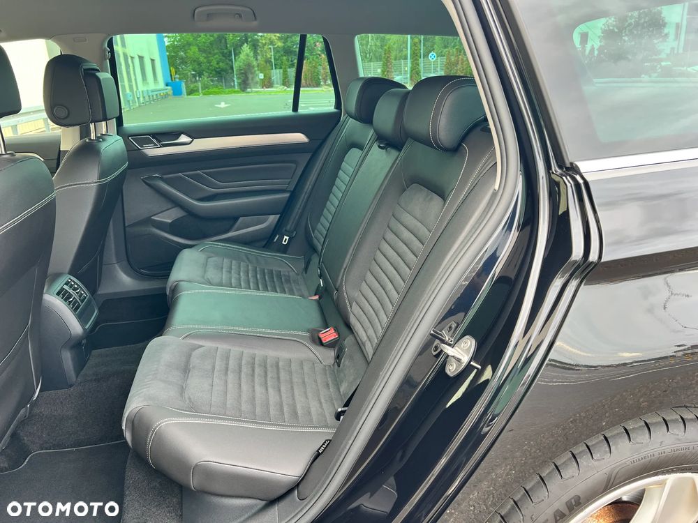 Volkswagen Passat 2.0 TSI Elegance DSG - 16