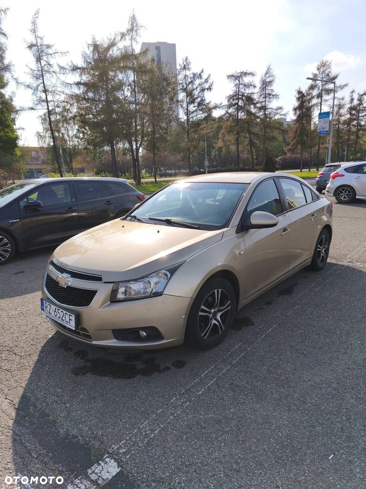 Chevrolet Cruze - 1