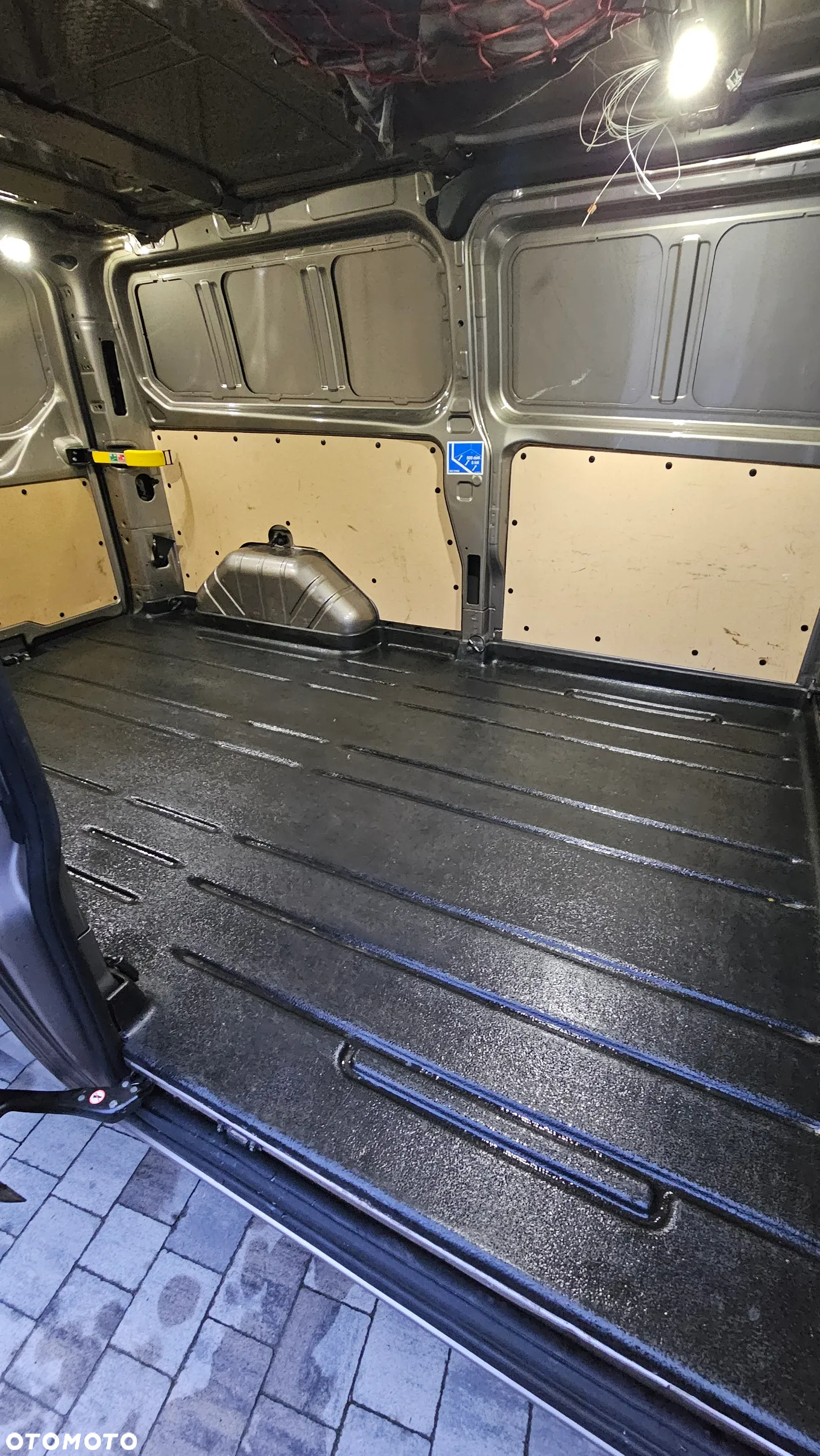 Ford Transit Custom - 14