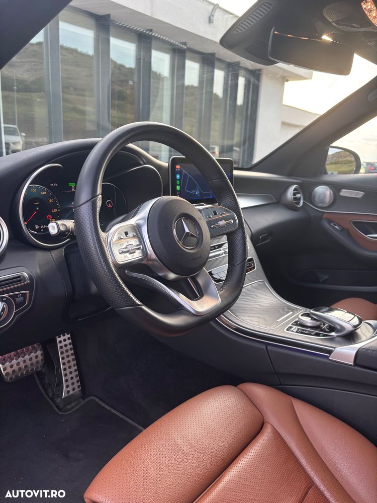 Mercedes-Benz C 300 9G-TRONIC AMG Line - 4