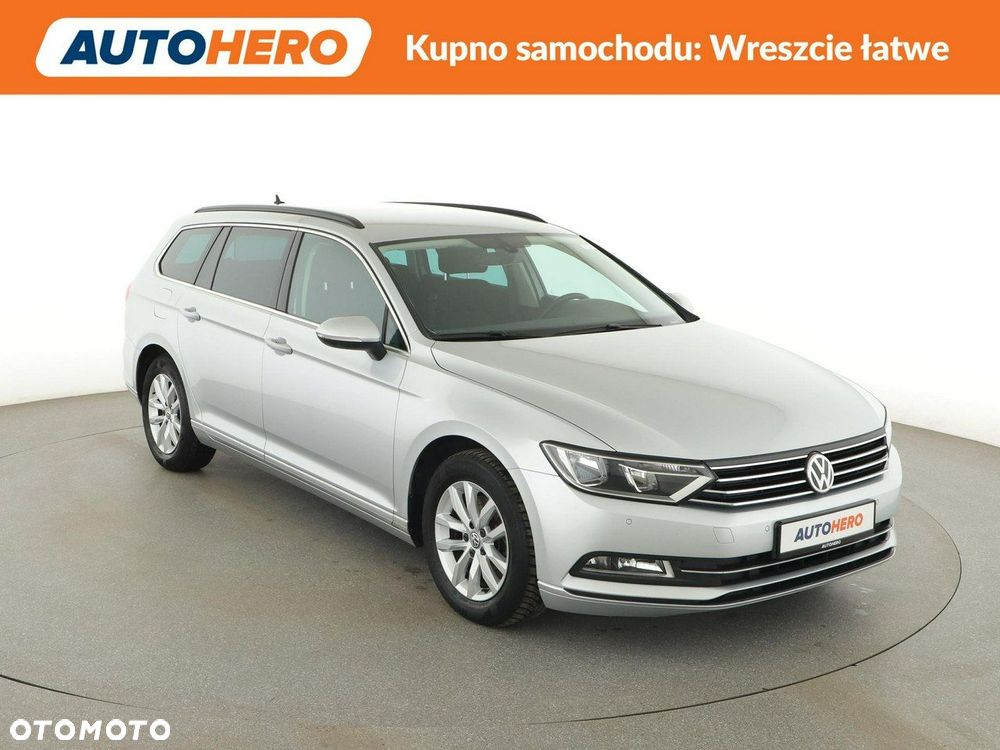 Volkswagen Passat - 11