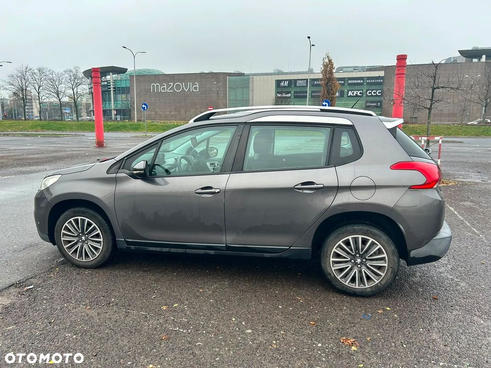 Peugeot 2008 1.6 VTi Allure - 8