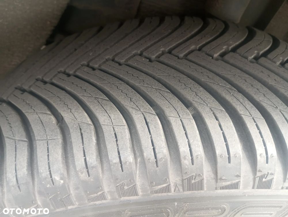 Ford Kuga 2.0 TDCi 4x4 Cool & Connect - 21