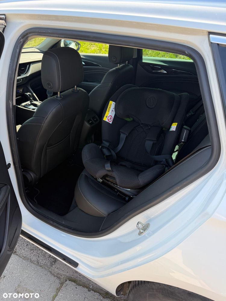 Opel Insignia 1.5 T Elite S&S - 12