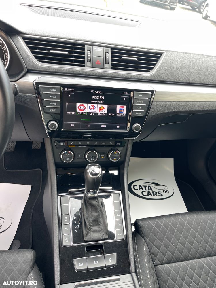 Skoda Superb 2.0 TDI 4X4 DSG Style - 31