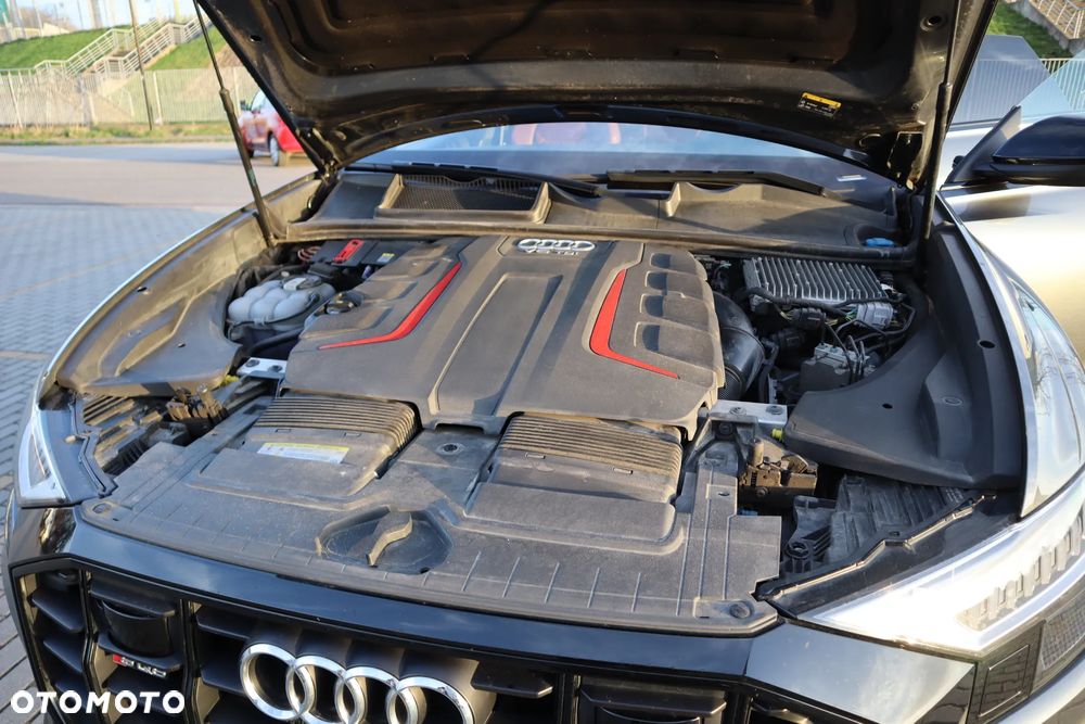 Audi SQ8 - 36