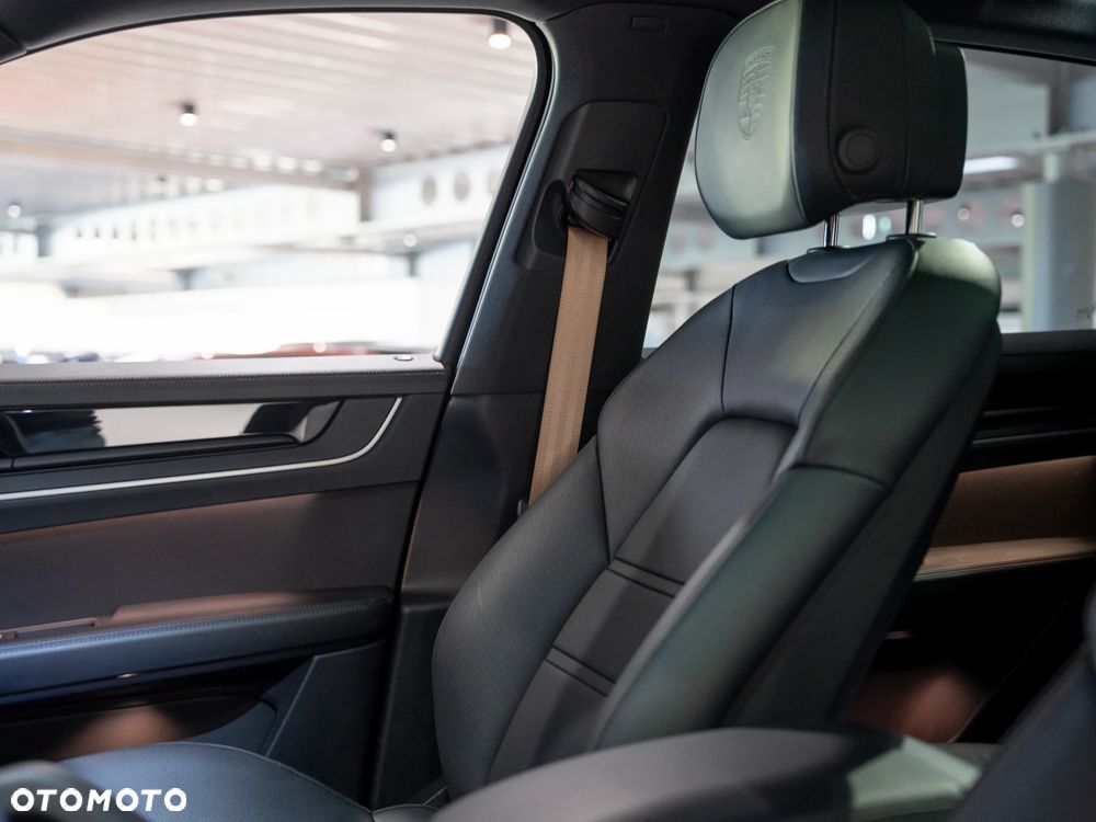 Porsche Cayenne E-Hybrid Tiptronic S - 28