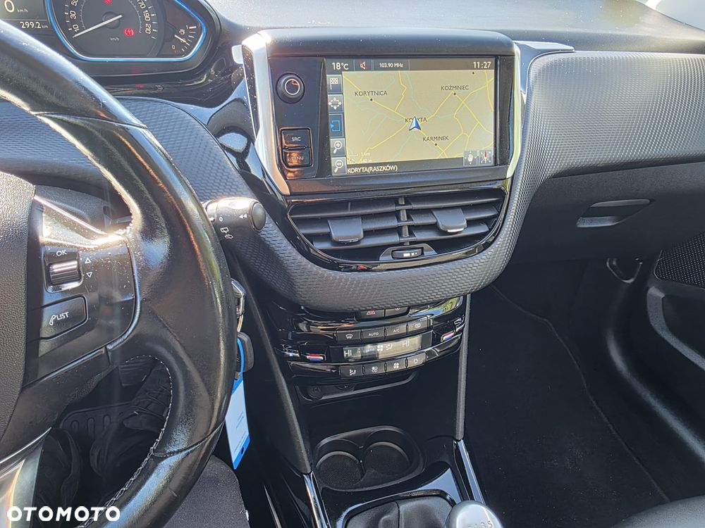 Peugeot 2008 BlueHDi FAP 120 STOP & START Business-Line - 23