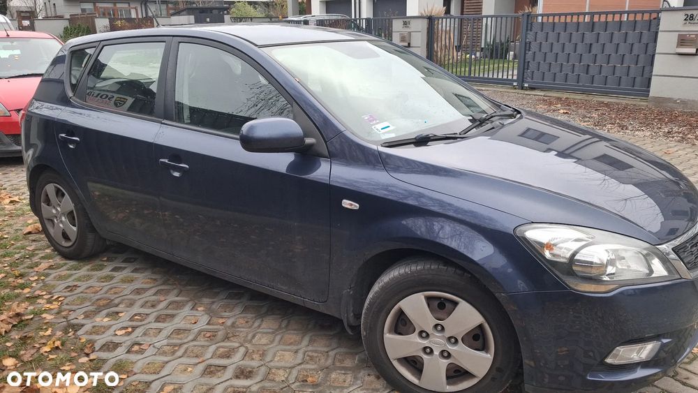 Kia Ceed 1.6 Comfort + - 4