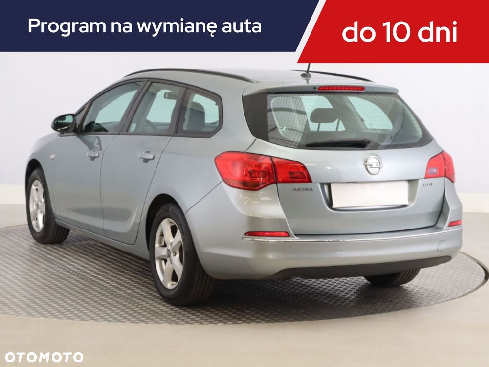 Opel Astra - 6