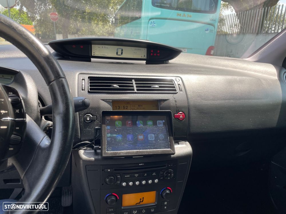 Citroën C4 1.6 HDi 110 VTR Pack - 8