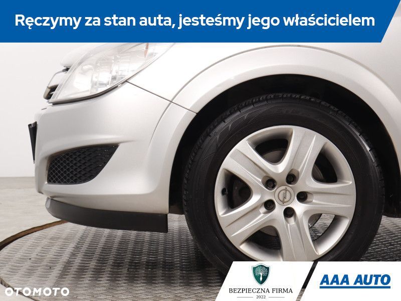 Opel Astra - 16