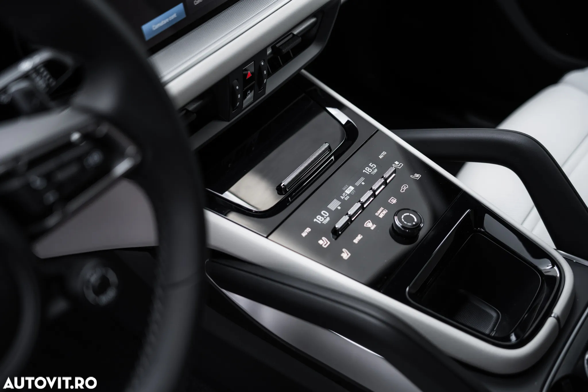 Porsche Cayenne Coupe - 23