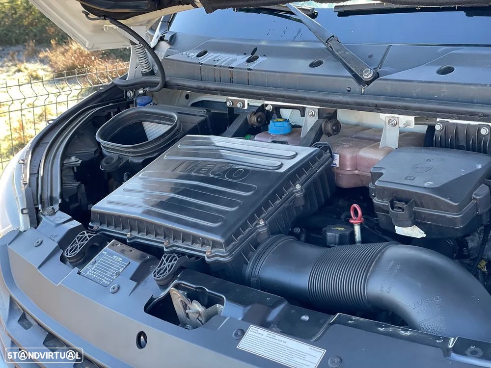 Iveco Daily 35C15 Cabine Dupla 7L - 23