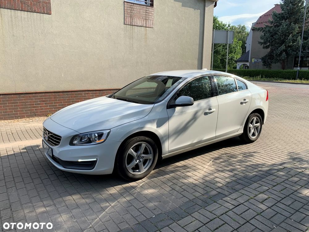 Volvo S60 T3 Kinetic - 6