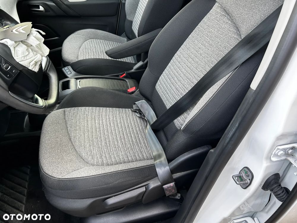 Citroën C4 SpaceTourer - 13