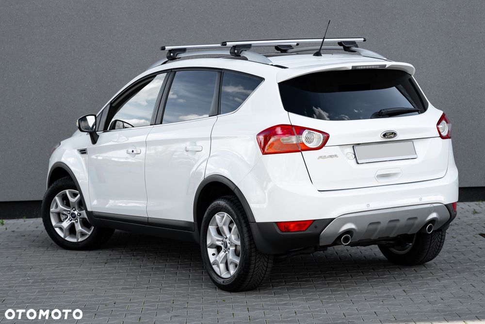 Ford Kuga 2.0 TDCi 4x4 Titanium - 12