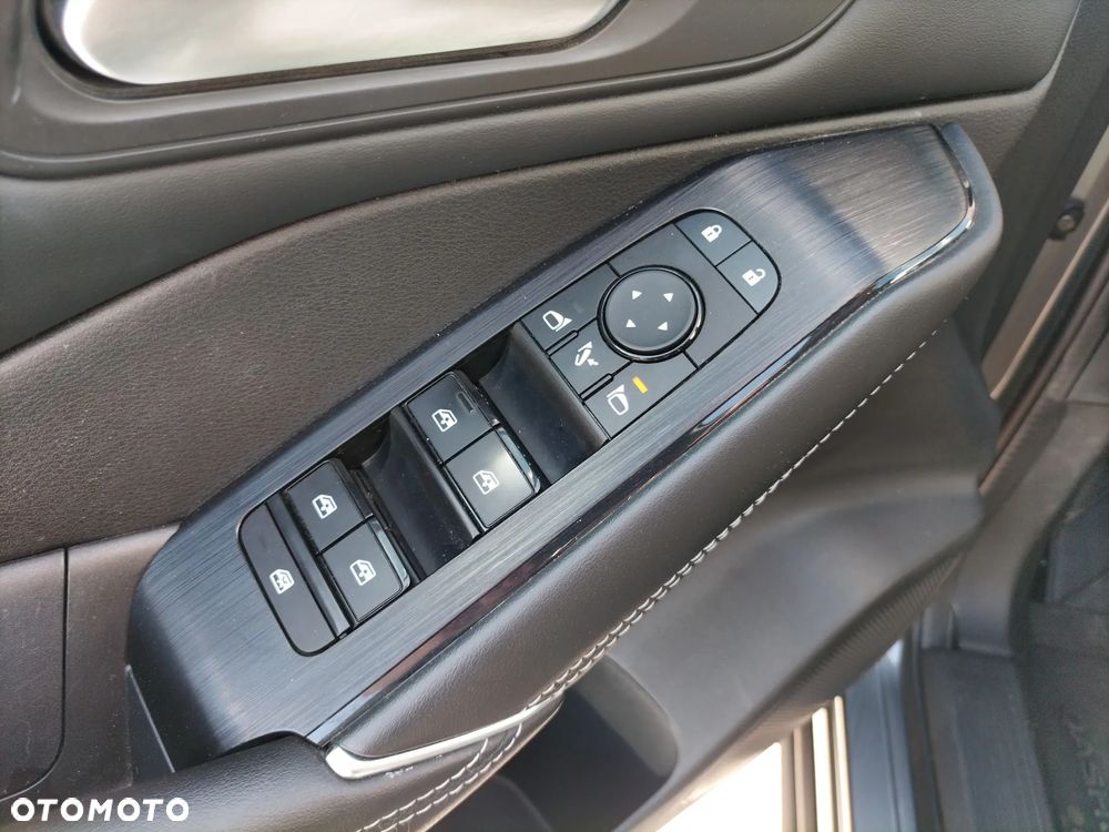Nissan Qashqai 1.3 DIG-T MHEV N-Connecta Xtronic - 23
