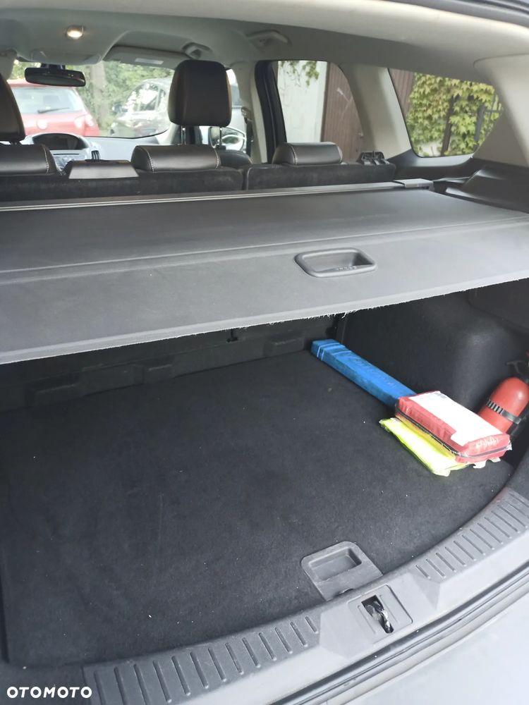 Ford Kuga - 9