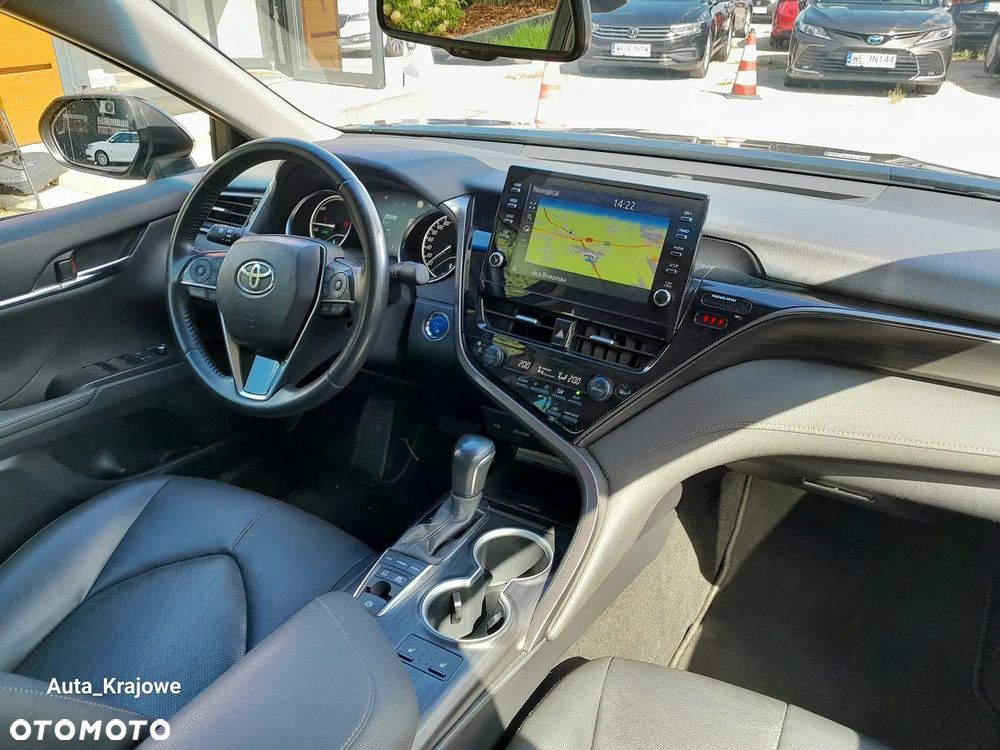 Toyota Camry 2.5 Hybrid Executive CVT - 10