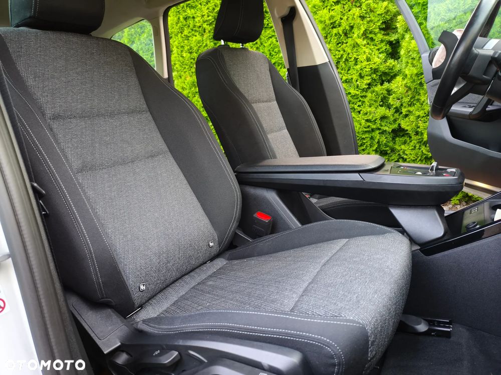 BMW X1 sDrive18i GPF Sport Line - 32