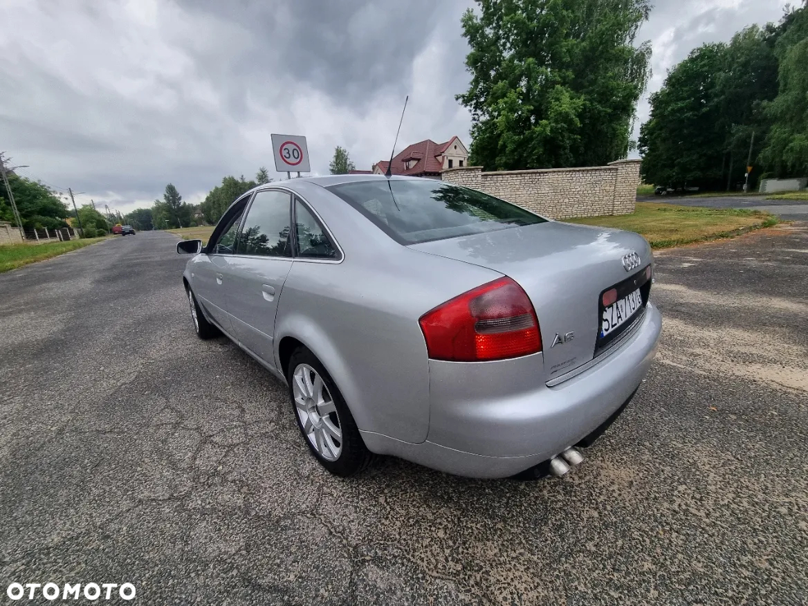 Audi A6 - 4