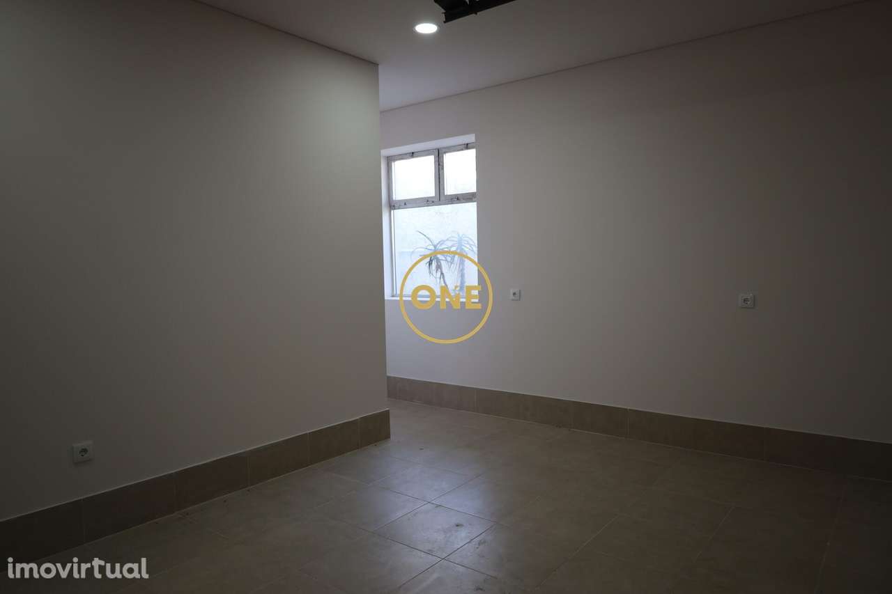 Loja para arrendamento próximo do centro - Grande imagem: 2/11