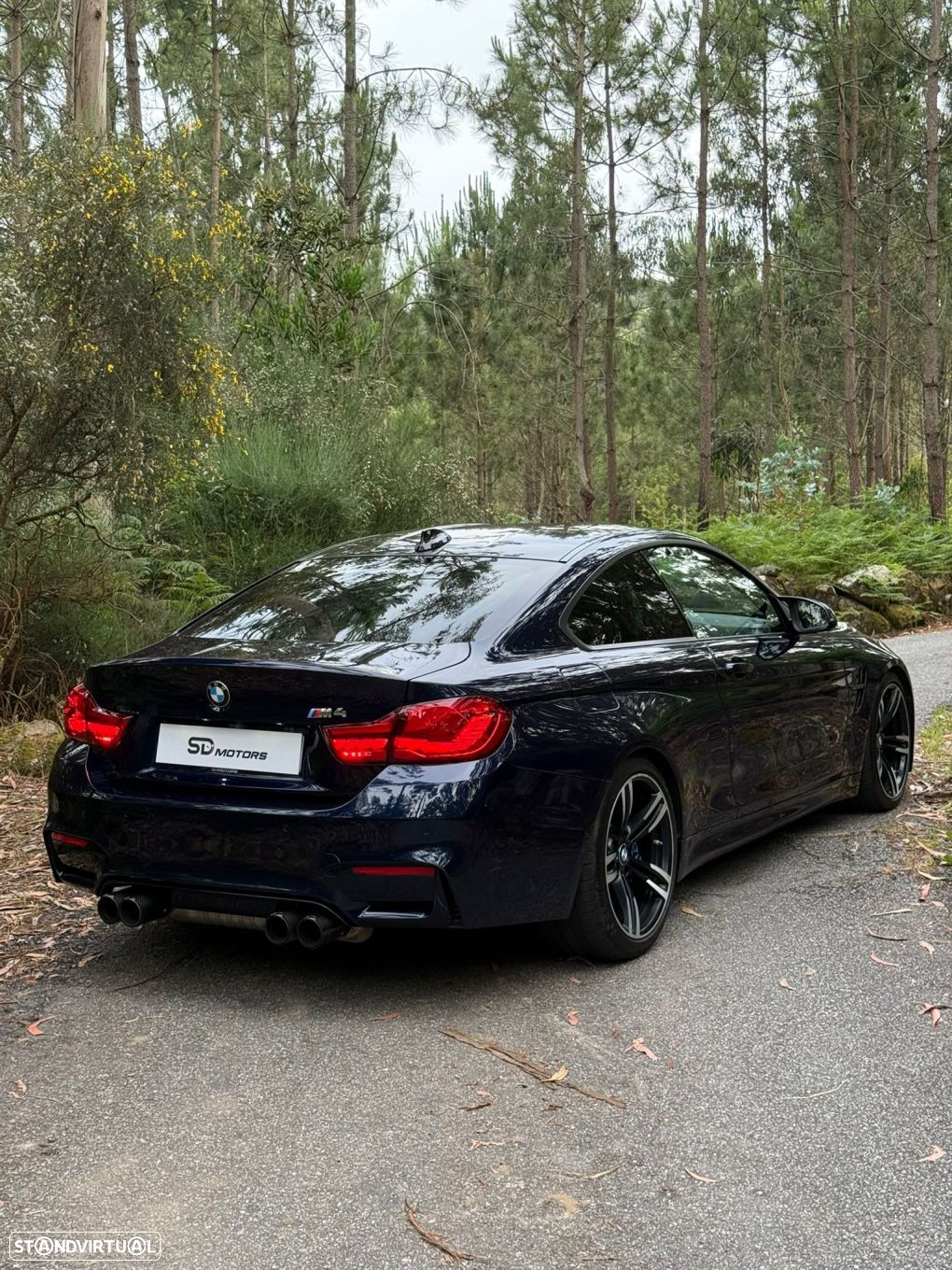 BMW M4 Auto - 7