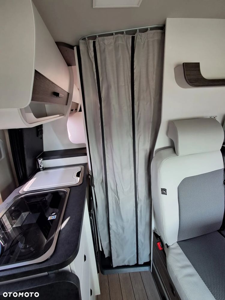 KNAUS VanTourer 600L Łóżko 195x190 Automat  4 osobowy FV23% - 33