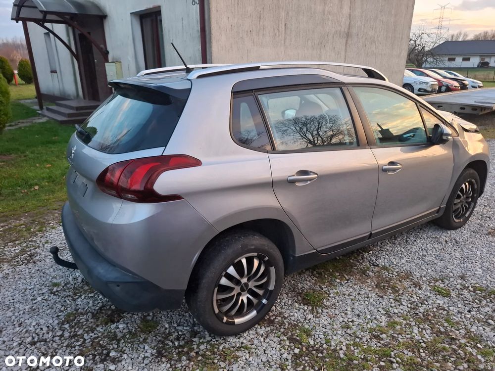 Peugeot 2008 - 5