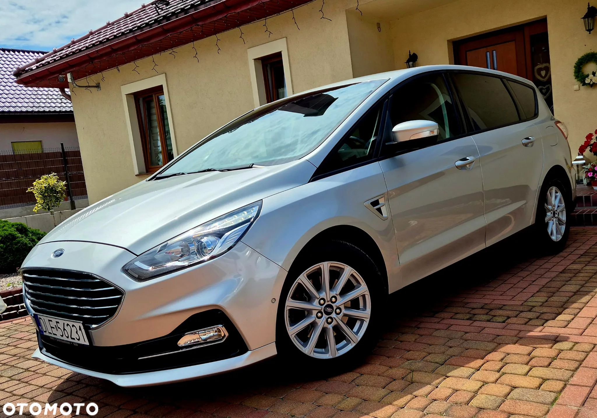 Ford S-Max 2.0 EcoBlue Titanium - 1