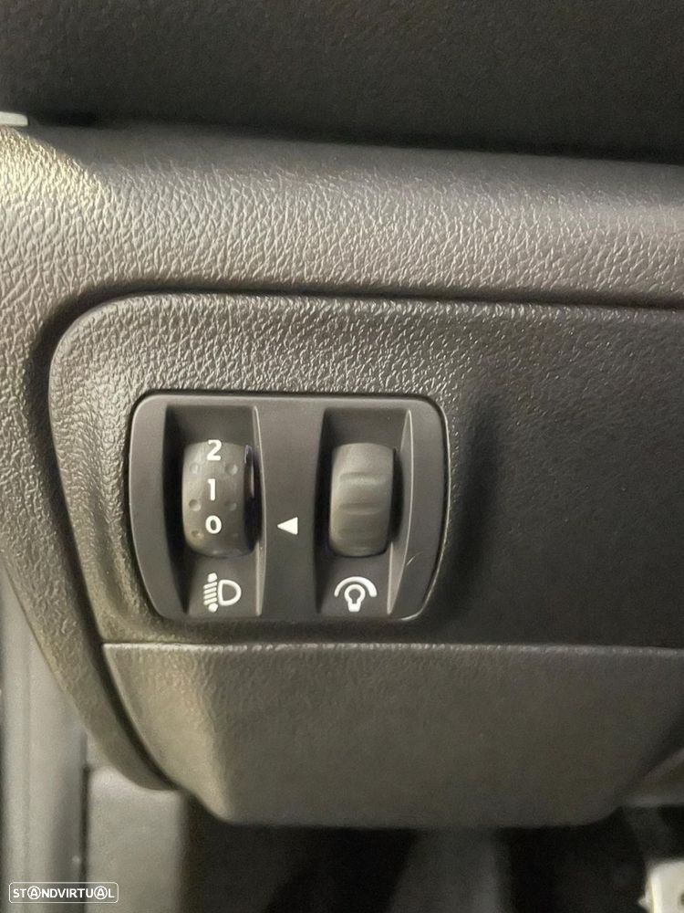 Renault Mégane 1.5 Blue dCi R.S. Line - 27