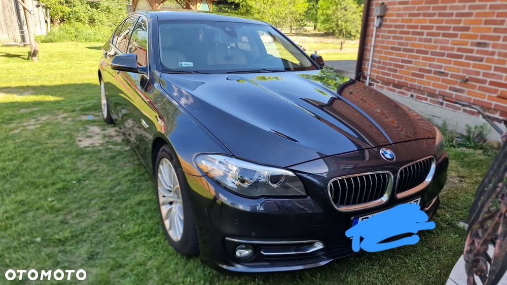 BMW Seria 5 520d Luxury Line - 2