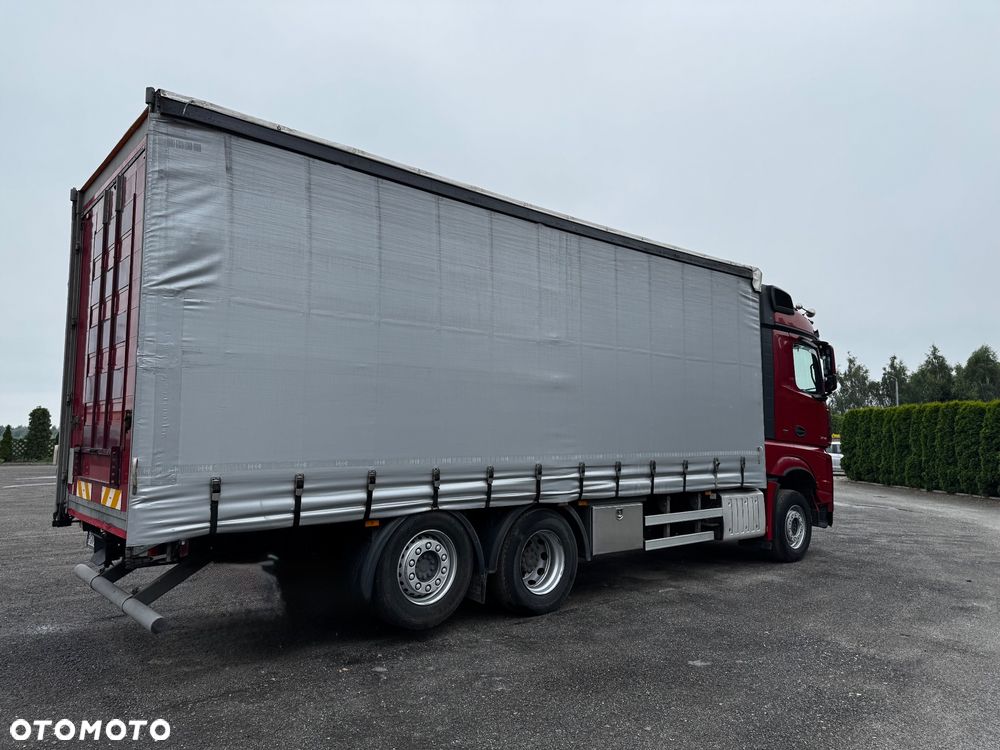 Mercedes-Benz Arocs - 6