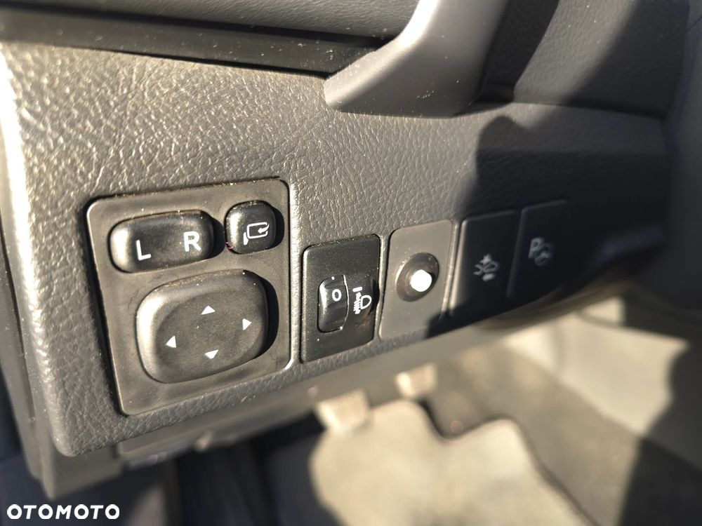 Toyota Auris 1.6 Premium - 20