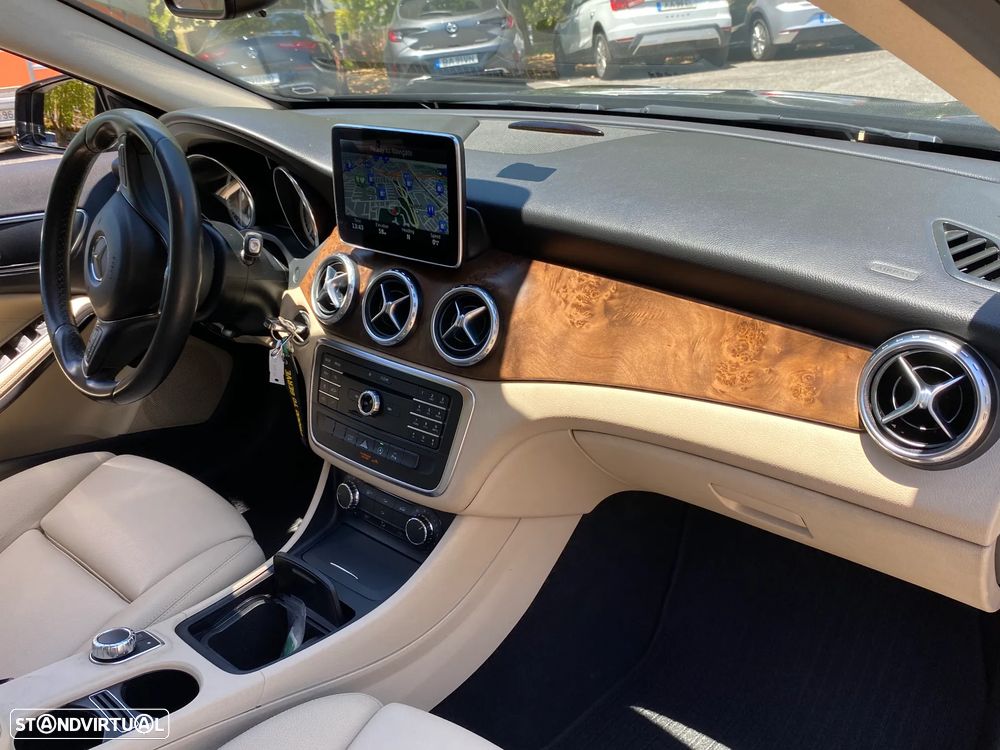 Mercedes-Benz GLA 200 d Style Aut. - 1