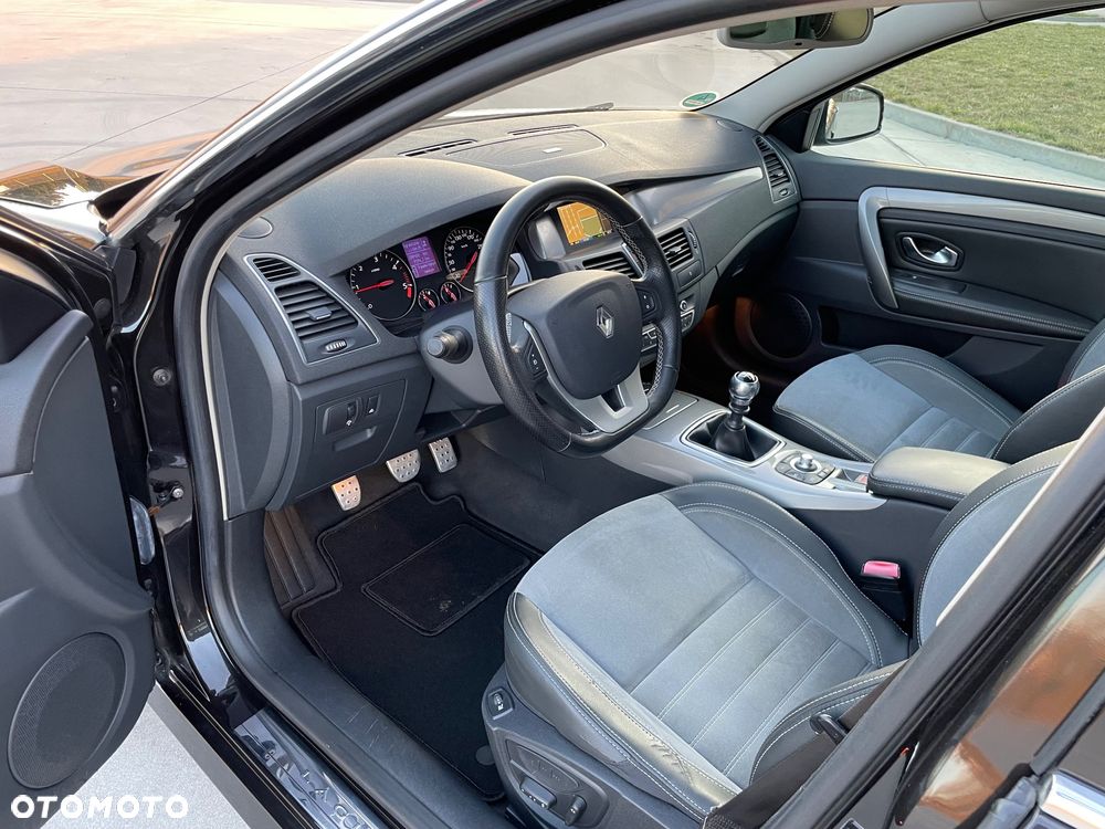 Renault Laguna 2.0 DCi FAP GT - 13