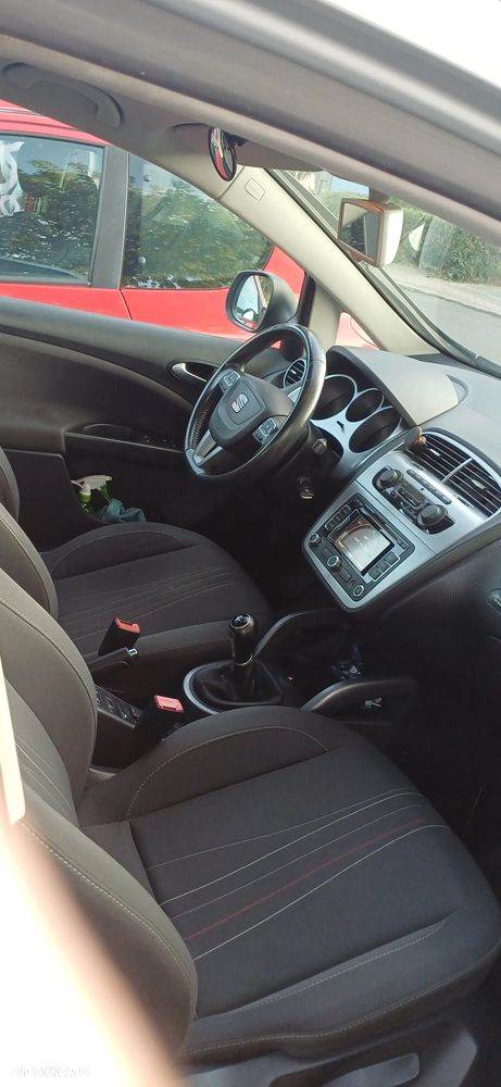 Seat Altea XL 1.6 TDI DPF CR Ecomotive Reference Copa - 5