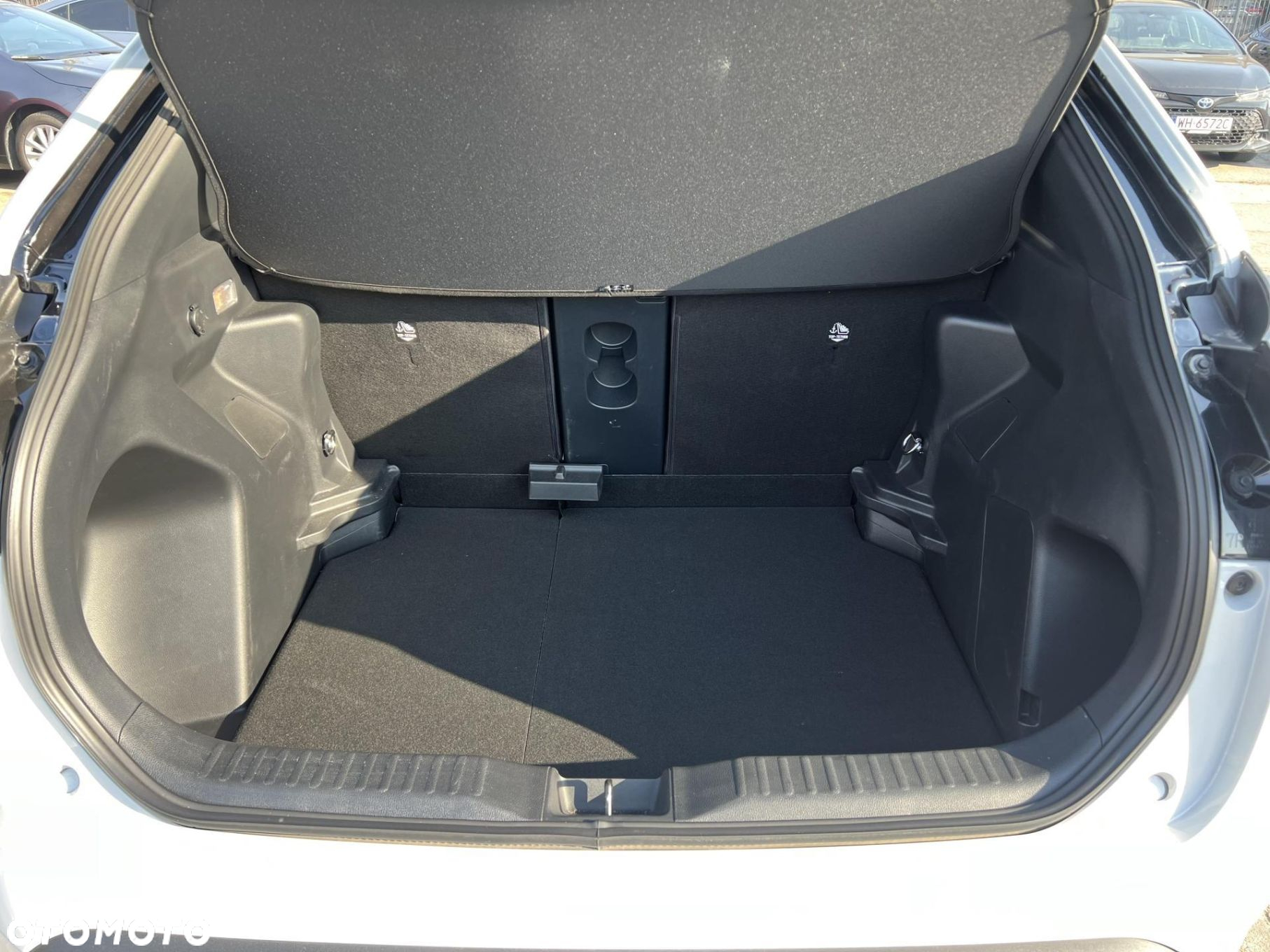 Toyota Yaris Cross Hybrid 1.5 GR Sport - 19