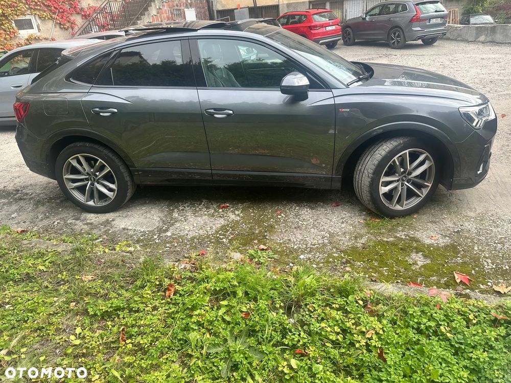 Audi Q3 2022 photo 5