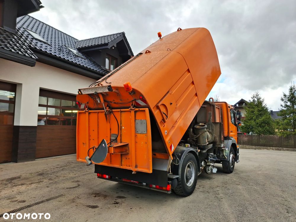 Mercedes-Benz Axor 1823 Zamiatarka Do Szyn Kolejowych Pojazd Szynowo Drogowy Czyszenie Szyn Torów Kolejowych - 19