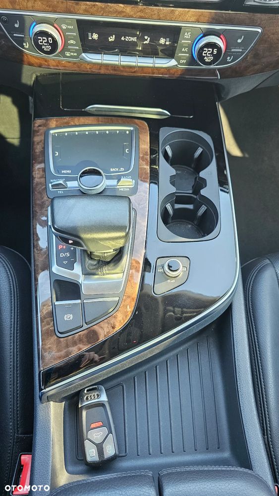 Audi Q7 3.0 TFSI Quattro Tiptr - 32