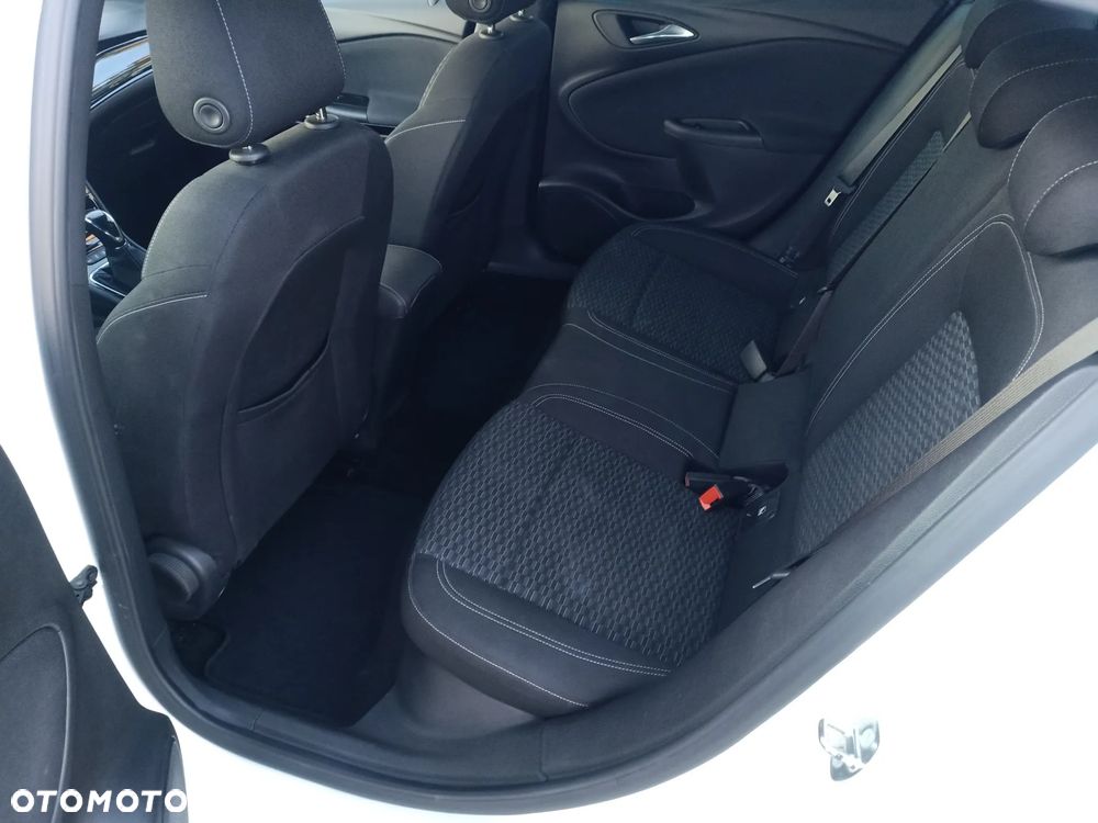Opel Astra 1.4 Turbo Start/Stop Active - 13