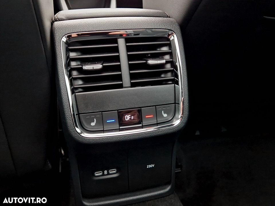 Skoda Octavia 2.0 TDI DSG 4X4 Scout - 20