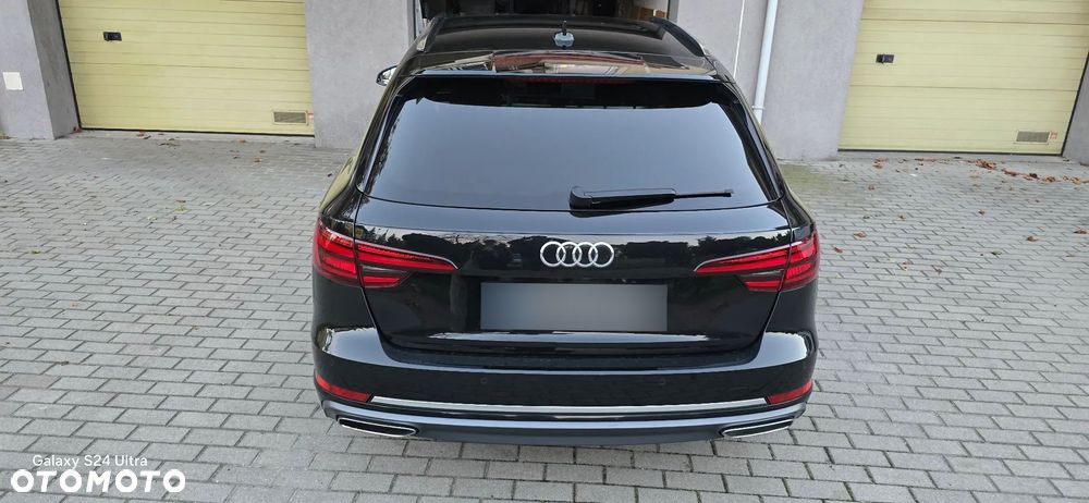 Audi A4 Avant 40 TDI S tronic S line - 2