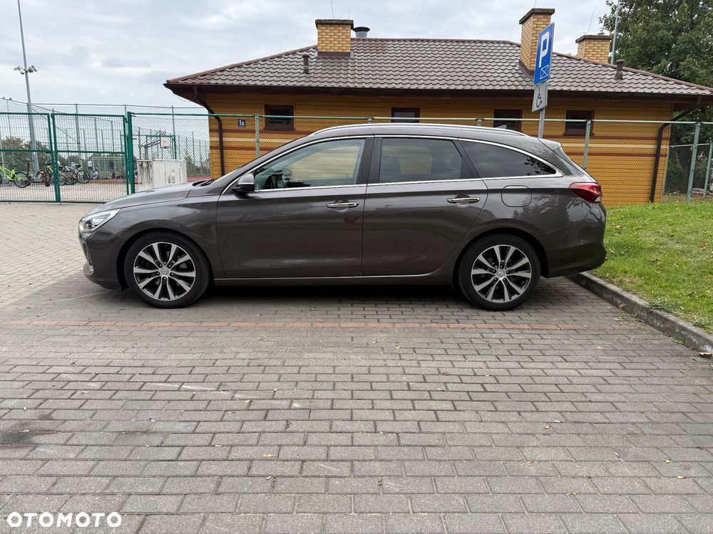 Hyundai i30 1.4 T-GDI Premium DCT - 2
