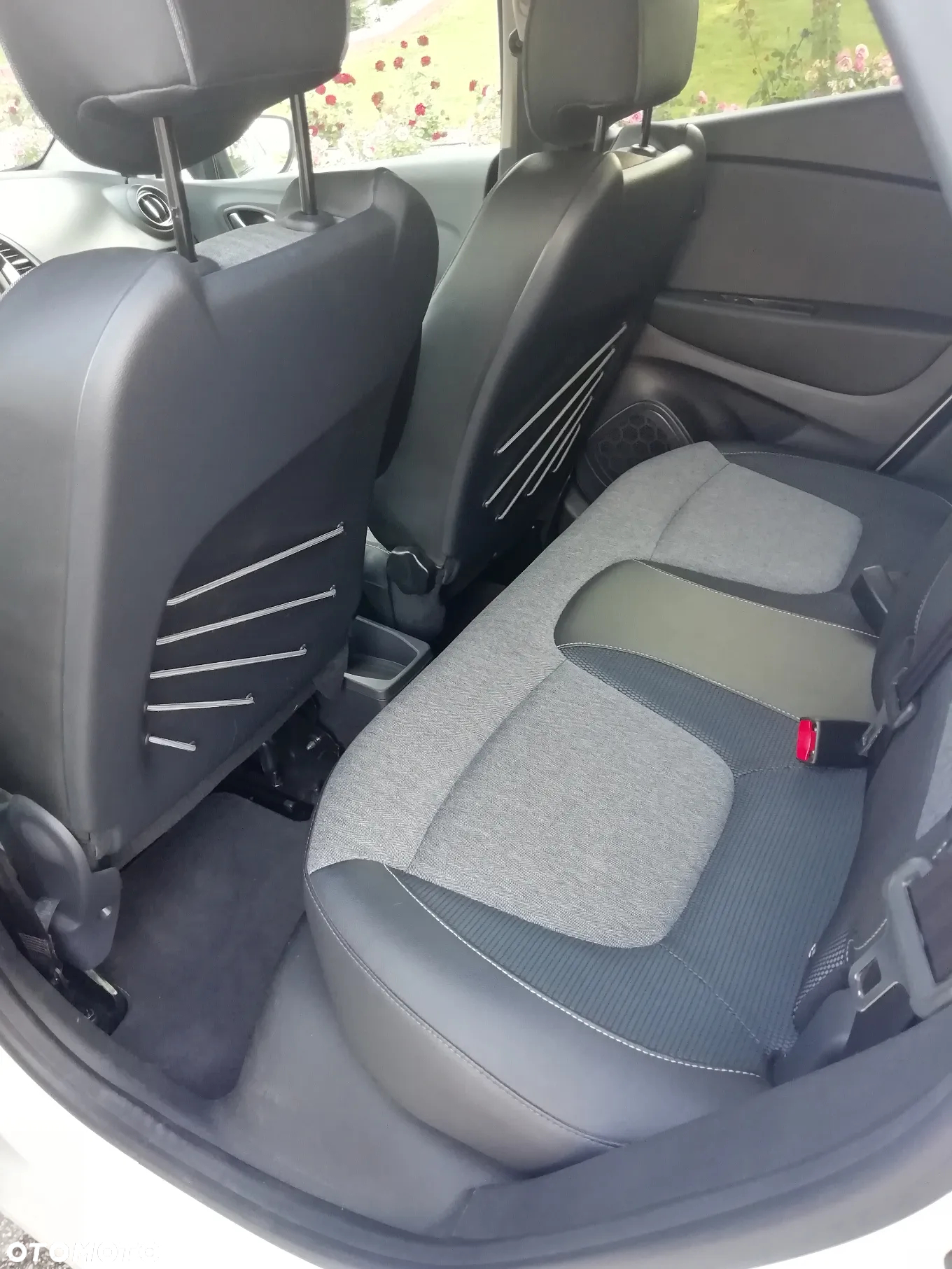 Renault Captur - 19