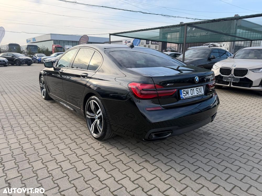 BMW Seria 7 740d xDrive - 3