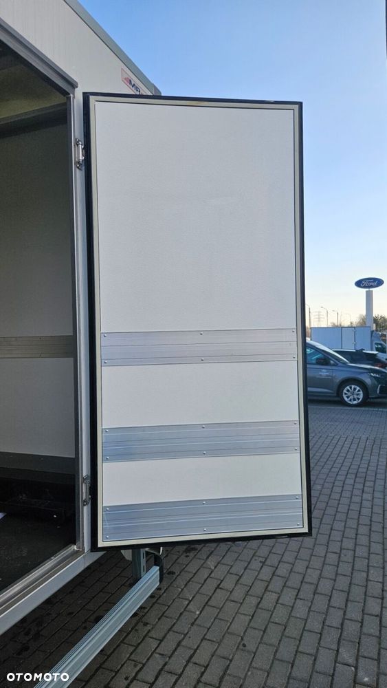 Ford transitKontener - 10